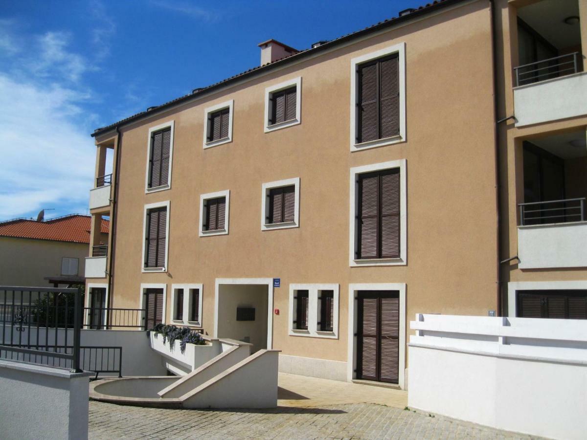 Oliva Yourcroatiaholiday Apartment Premantura